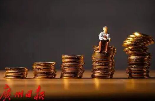广州夫妇一次买超70万元黄金